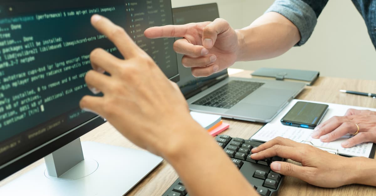 Timeshare Search & Rentals - Property search interface on desktop and mobile devices